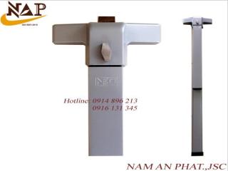 THANH THOÁT HIỂM NEO